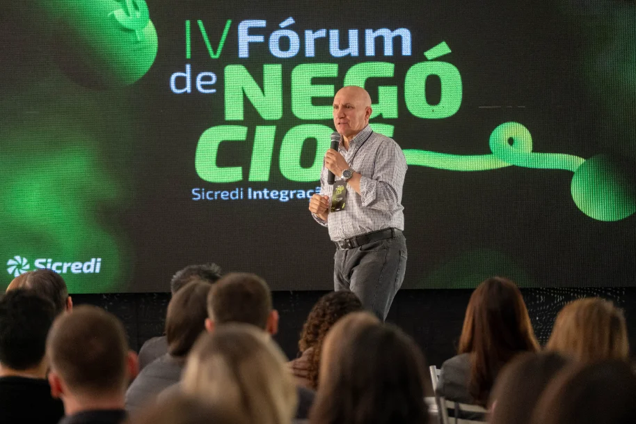 IV Fórum de Negócios Sicredi Integração — cobertura de evento da AKAE